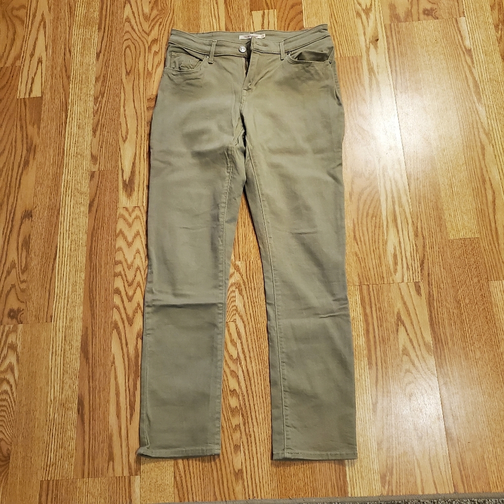 Levi straight cut khakis